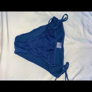 MATCHING BIKINI BOTTOMS